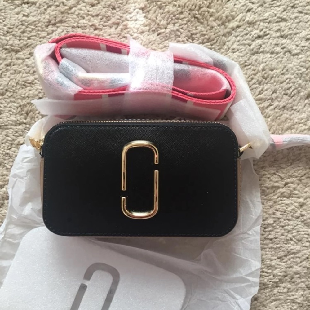 Marc jacobs snapshot crossbody bag
